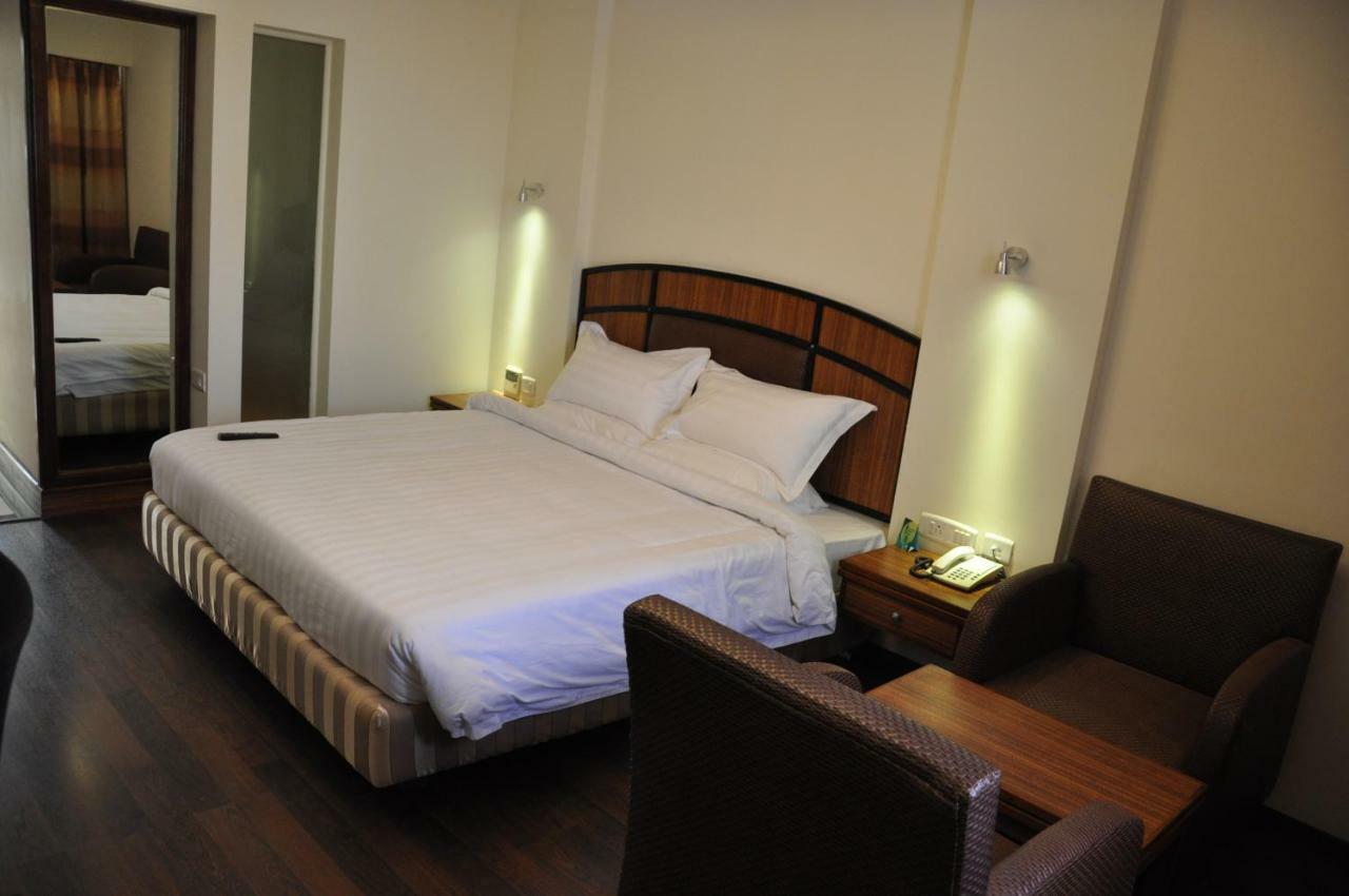 Hotel Marg Krishnaaya Vijayawada Exterior photo